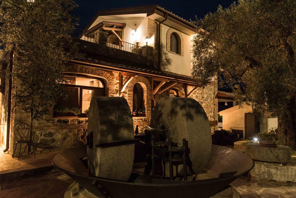 Agriturismo Trappeto Vecchio San Demetrio Corone Kültér fotó